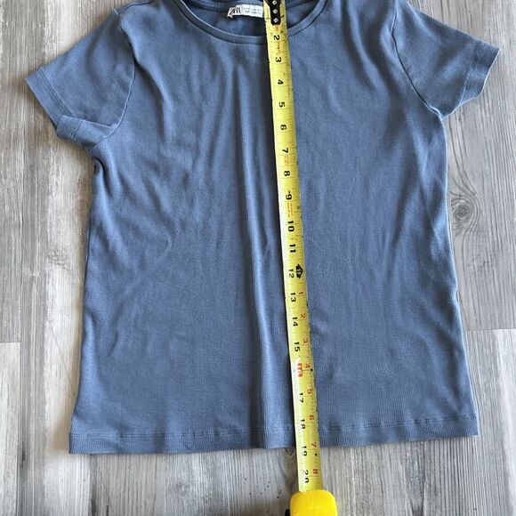 Zara Ribbed T Shirt Size Medium - Picture 6 of 6